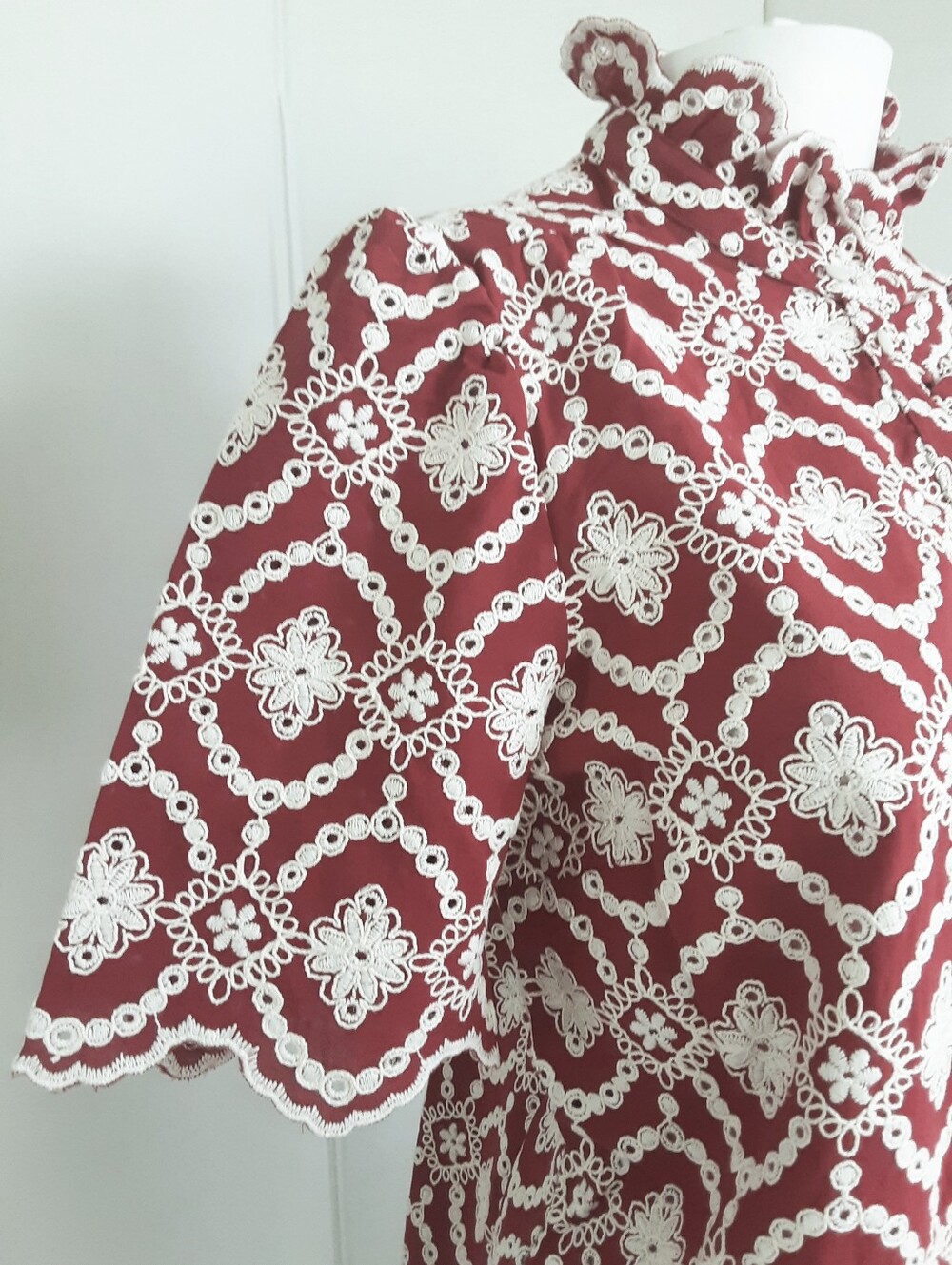 Sézane Dalhia Embroidered Burgundy|Cream Short Sleeve Shirt Blouse Sz 36 NWT - Picture 5 of 9